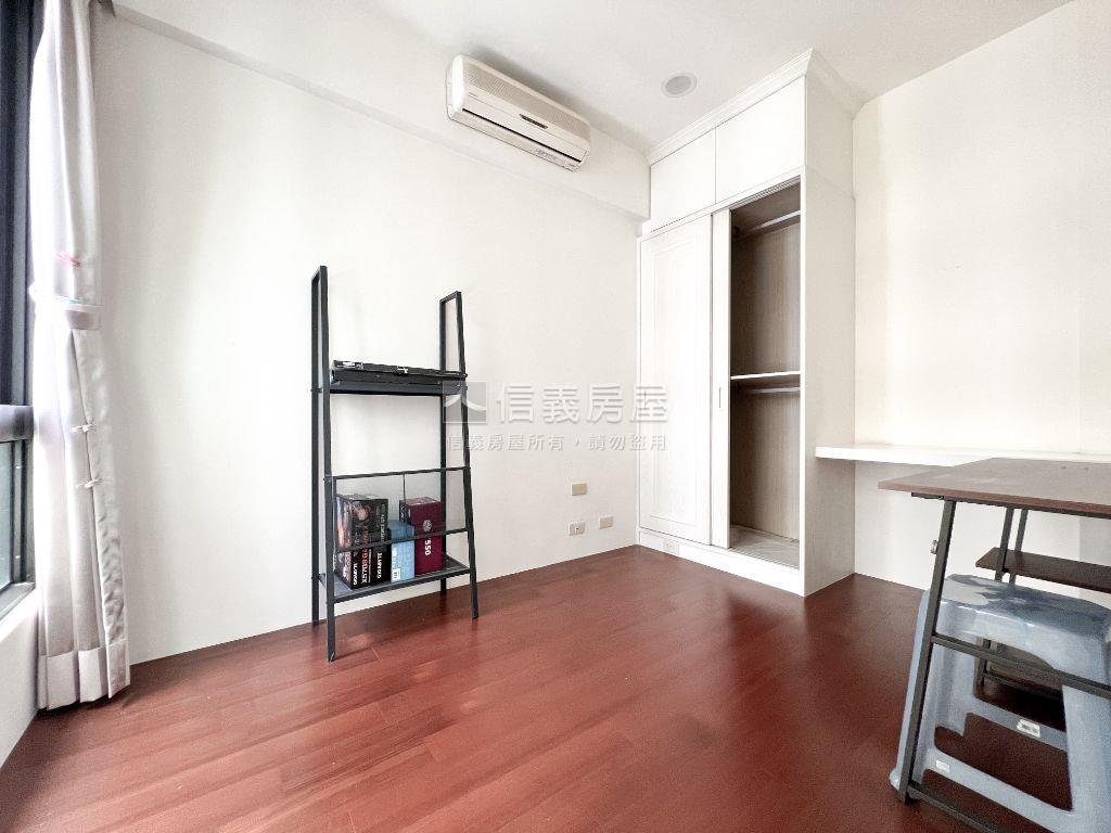 美術館．高樓稀有兩房房屋室內格局與周邊環境