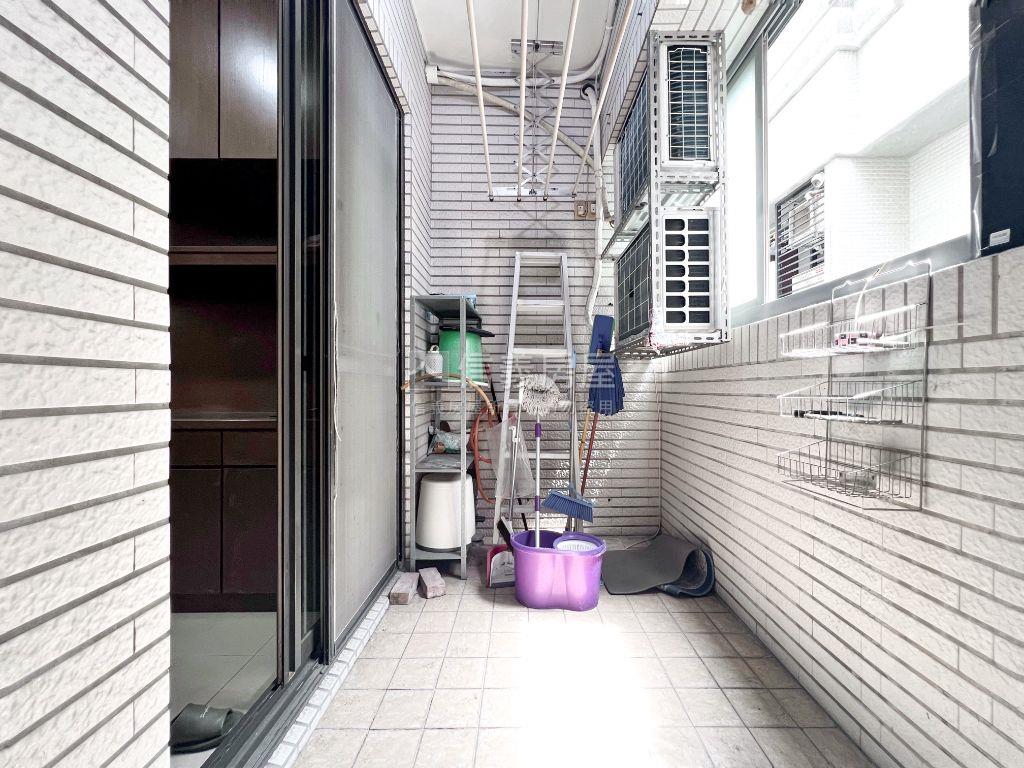 美術館．高樓稀有兩房房屋室內格局與周邊環境