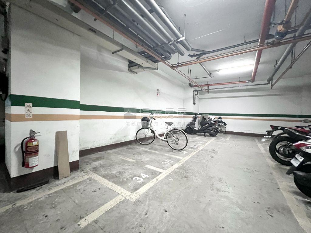 美術館．高樓稀有兩房房屋室內格局與周邊環境