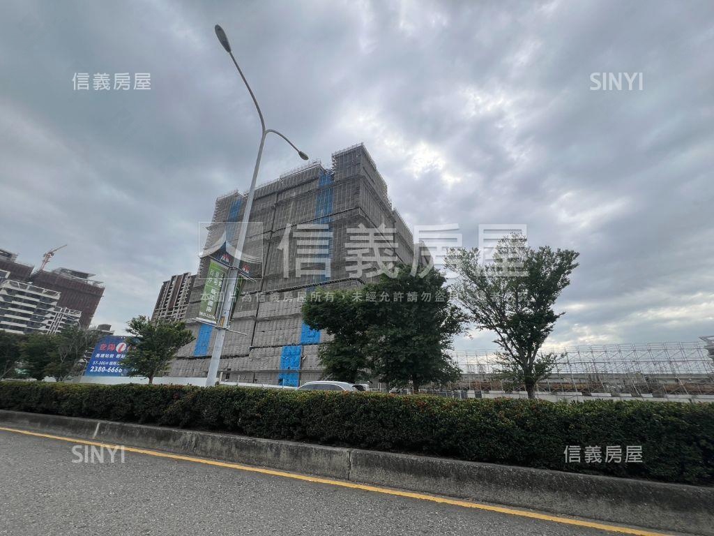 大華縱橫Ｆ６兩房兩衛平車房屋室內格局與周邊環境