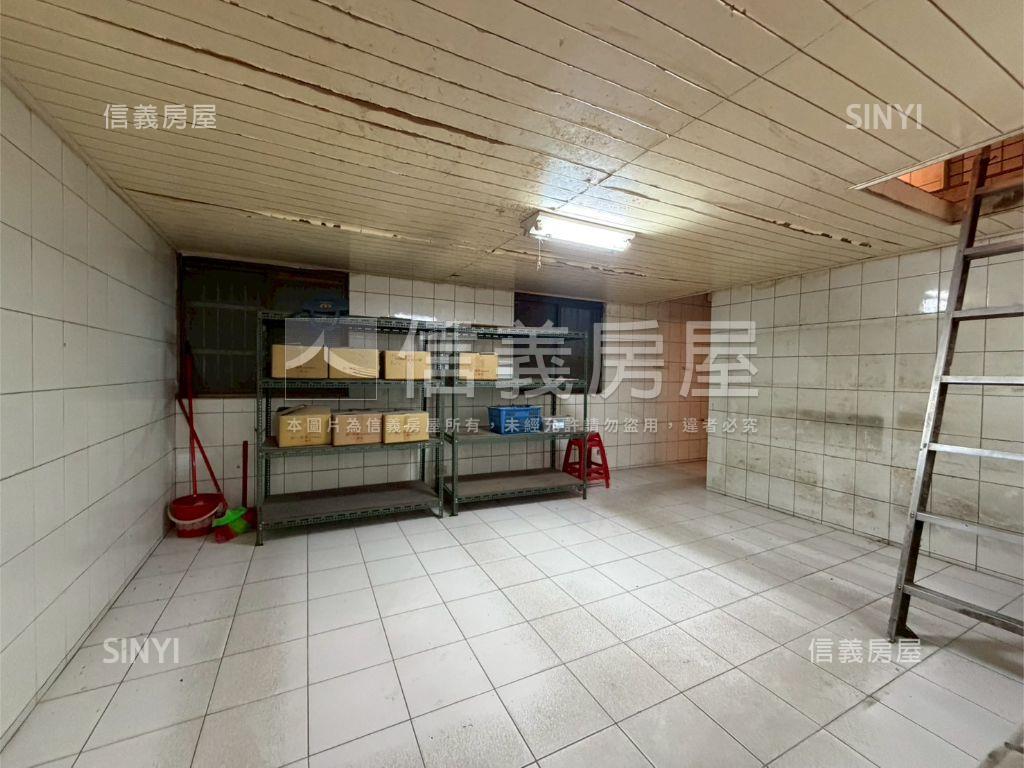 延吉黃金６米寬店面房屋室內格局與周邊環境