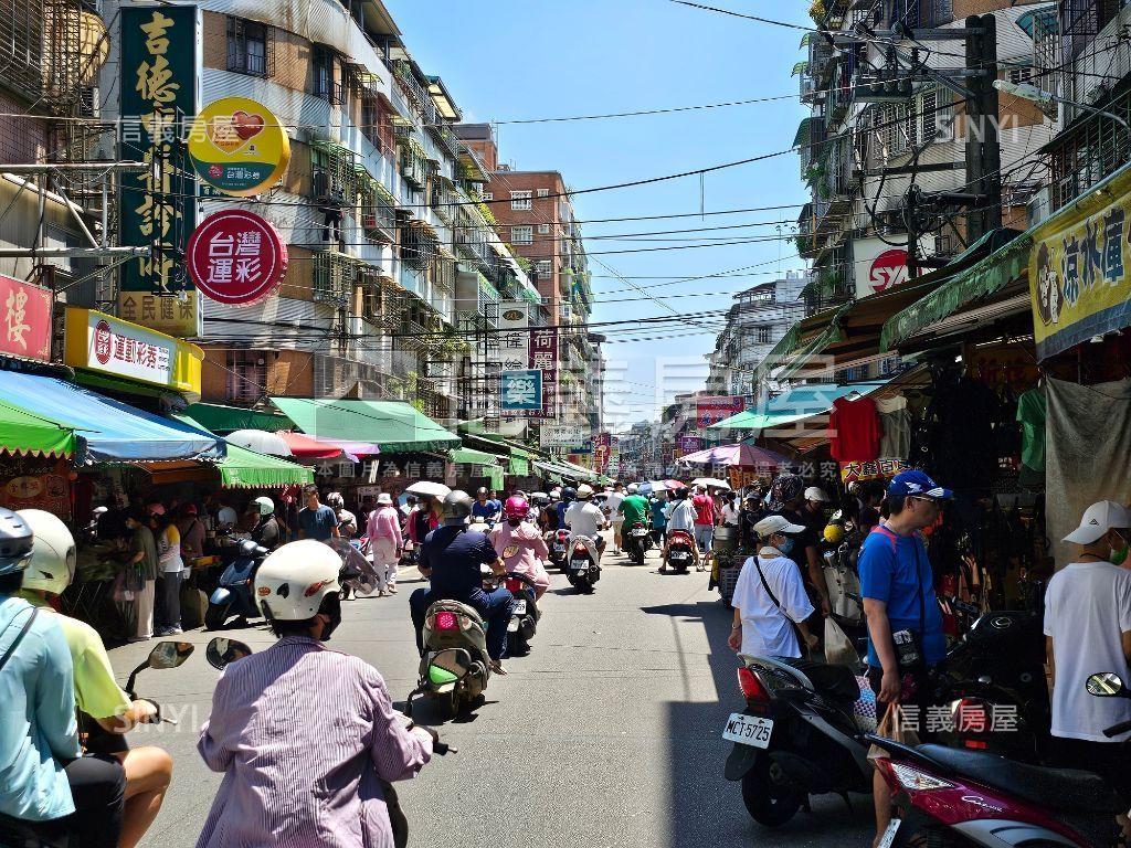 延吉黃金６米寬店面房屋室內格局與周邊環境