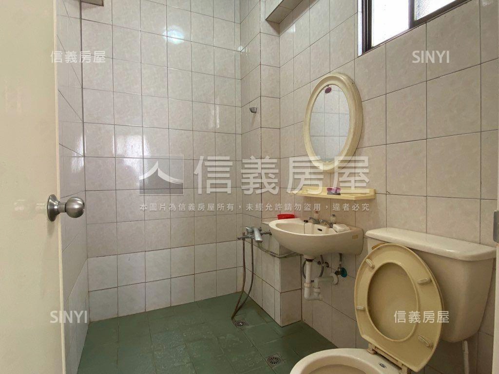 中西區運河旁邊間店住房屋室內格局與周邊環境