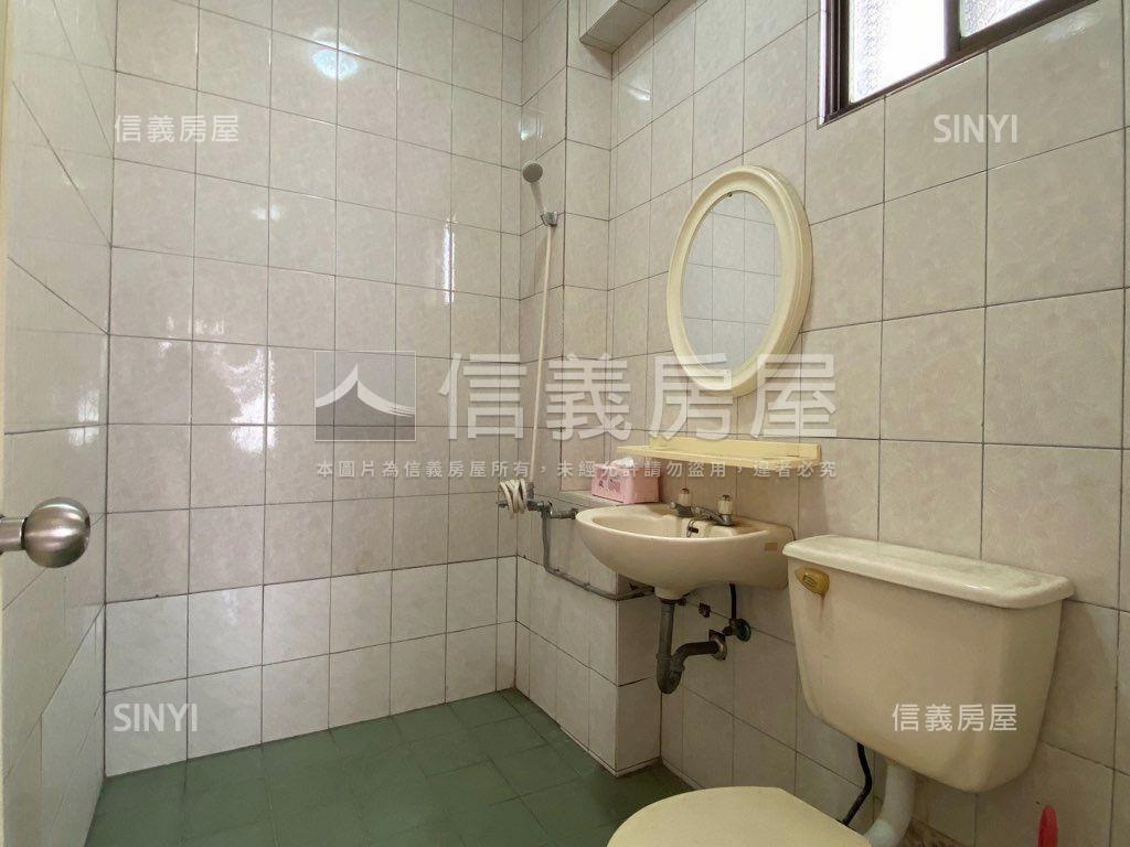 中西區運河旁邊間店住房屋室內格局與周邊環境