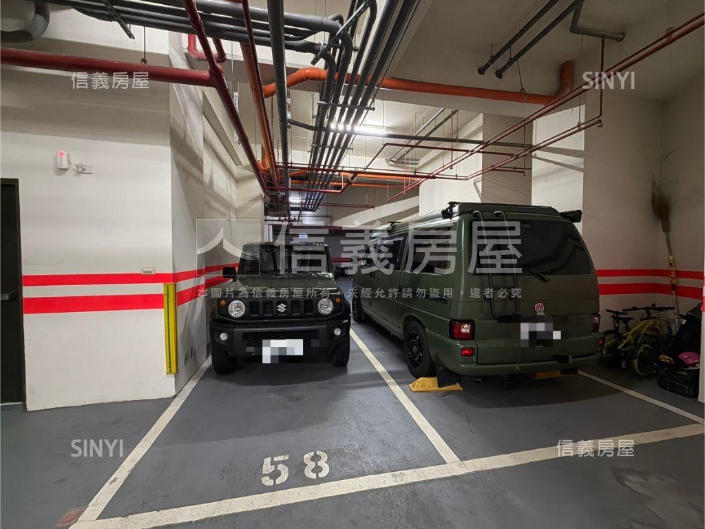 大湖晴山坡道平面大車位房屋室內格局與周邊環境