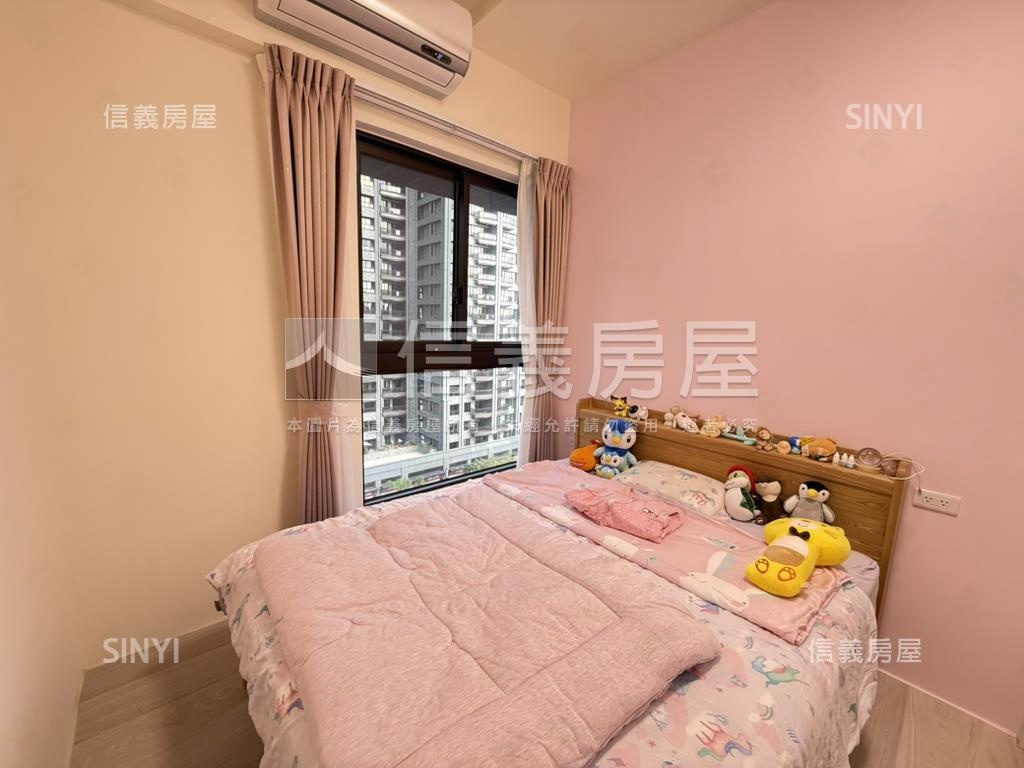 國泰川青前後陽台質感美宅房屋室內格局與周邊環境