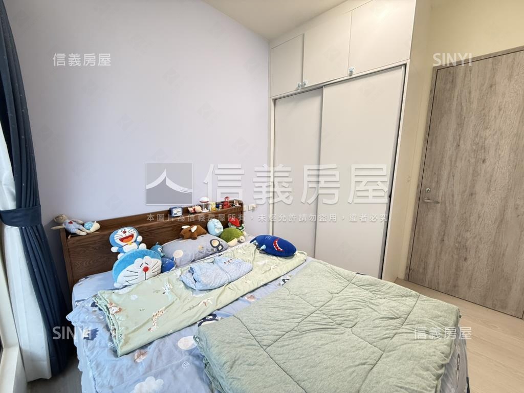 國泰川青前後陽台質感美宅房屋室內格局與周邊環境