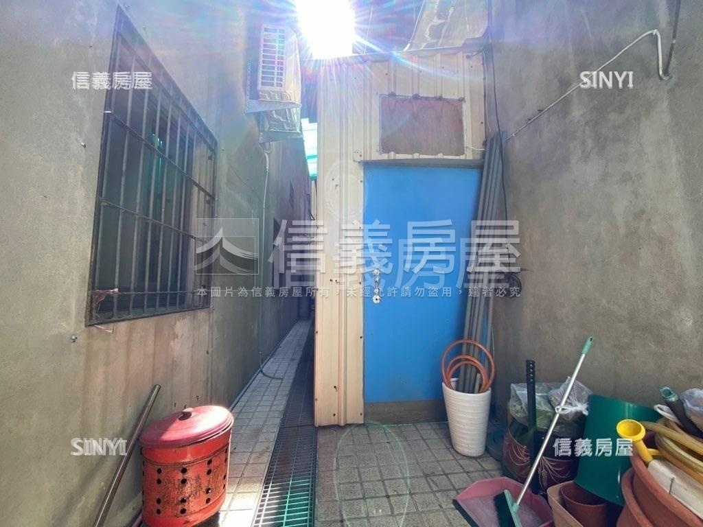 近三多商圈邊間正路透天房屋室內格局與周邊環境