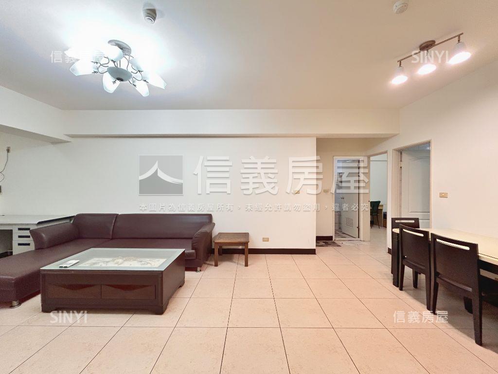 【推薦】鳳翔吉第三房車位房屋室內格局與周邊環境