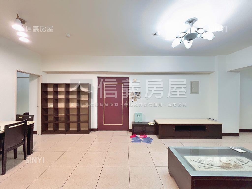 【推薦】鳳翔吉第三房車位房屋室內格局與周邊環境