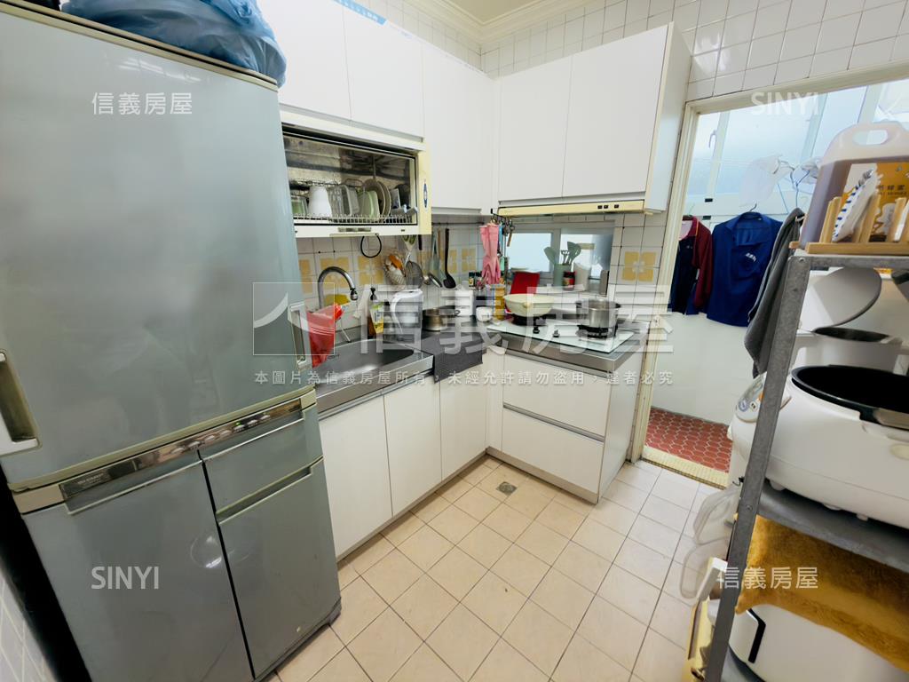 成大旁開元稀有三樓寓房屋室內格局與周邊環境