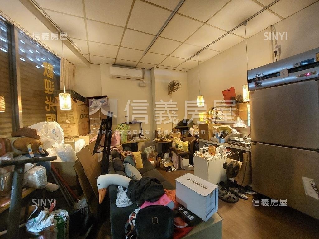 面寬近六米。北平商圈店面房屋室內格局與周邊環境