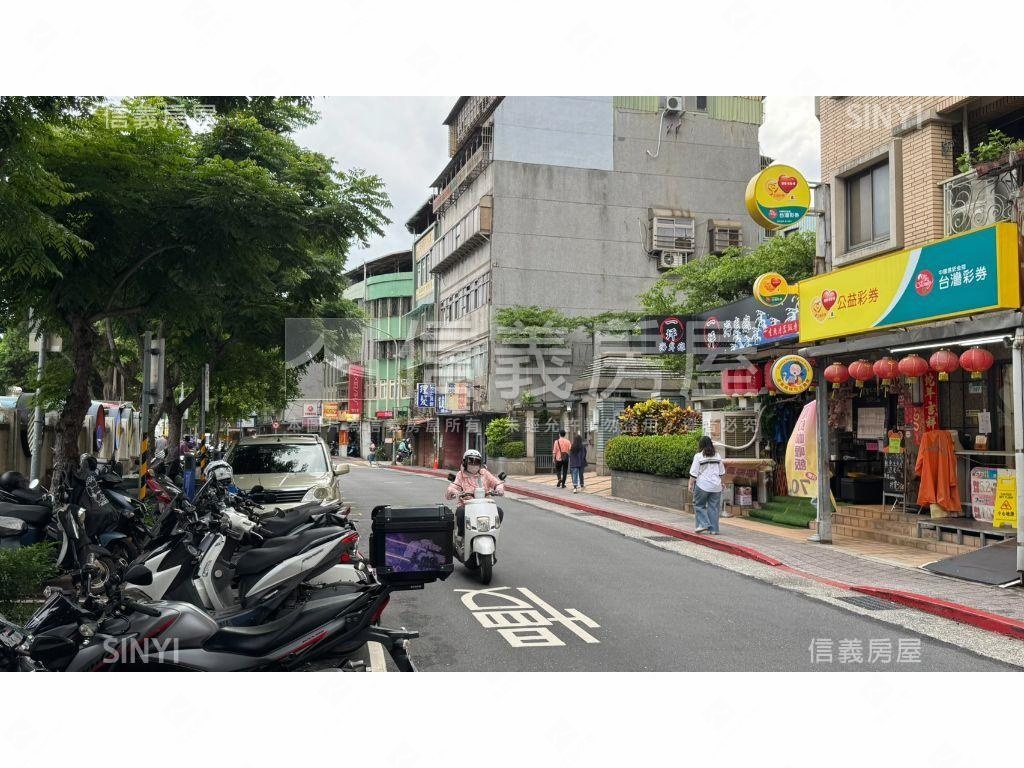石牌國中小商圈二樓房屋室內格局與周邊環境