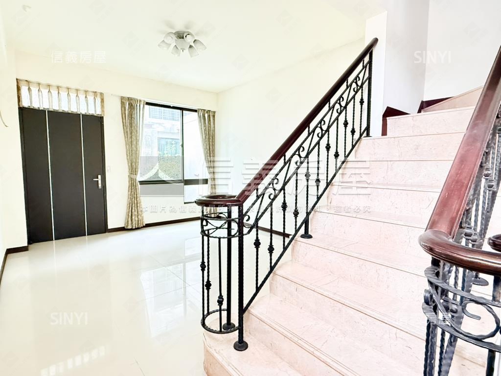 新！中科震後透天獨立車庫房屋室內格局與周邊環境