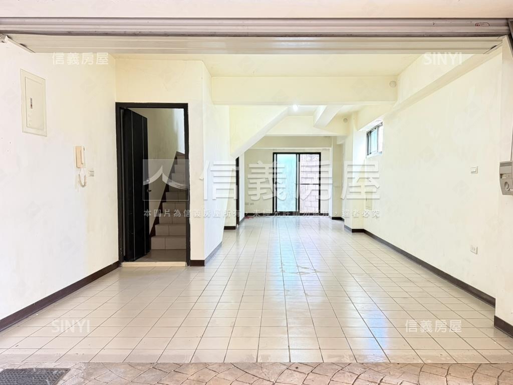 新！中科震後透天獨立車庫房屋室內格局與周邊環境