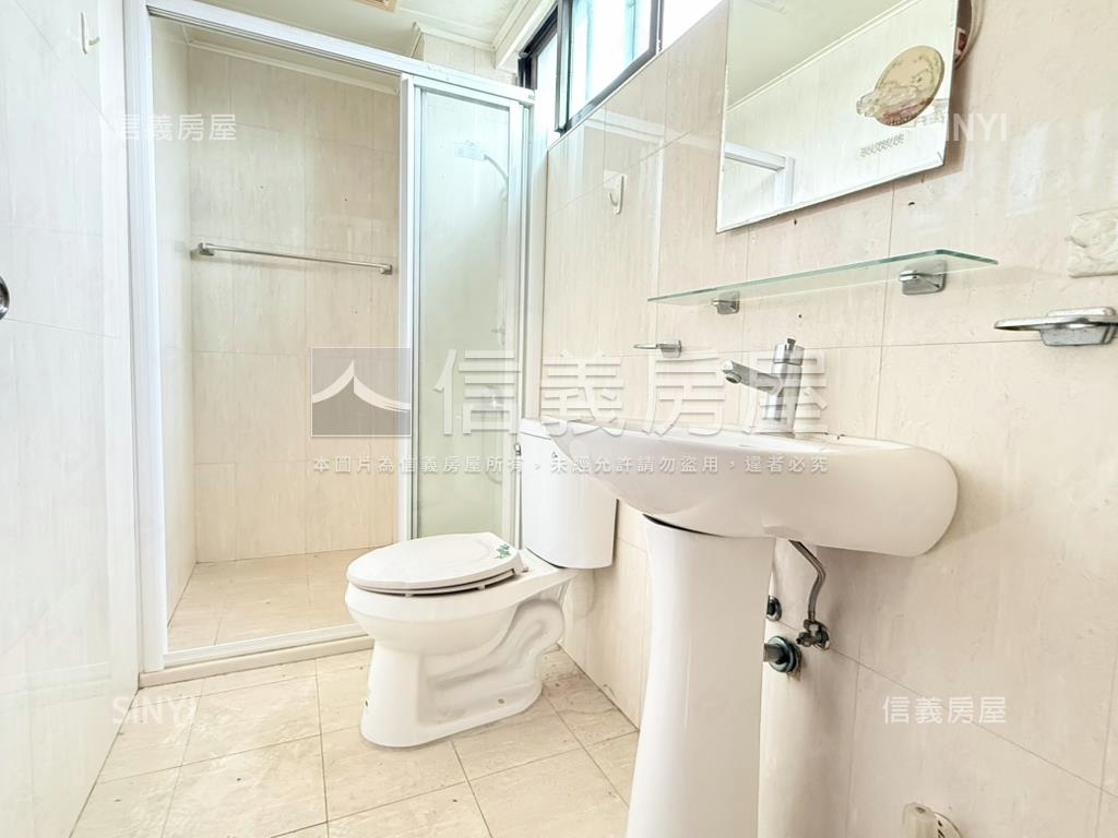 新！中科震後透天獨立車庫房屋室內格局與周邊環境