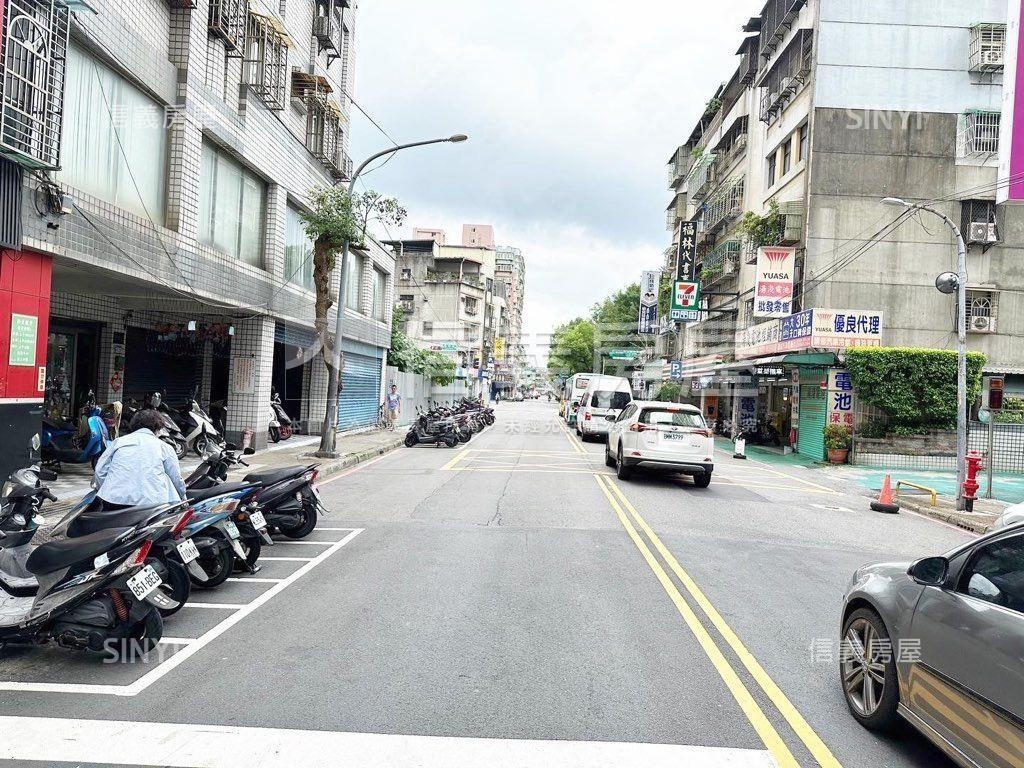 新埔站正馬路百坪金店房屋室內格局與周邊環境