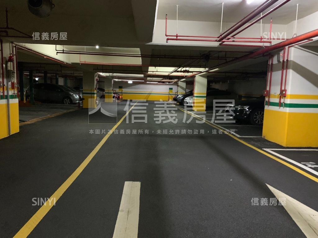 【北美市住戶】子母車位Ｂ房屋室內格局與周邊環境