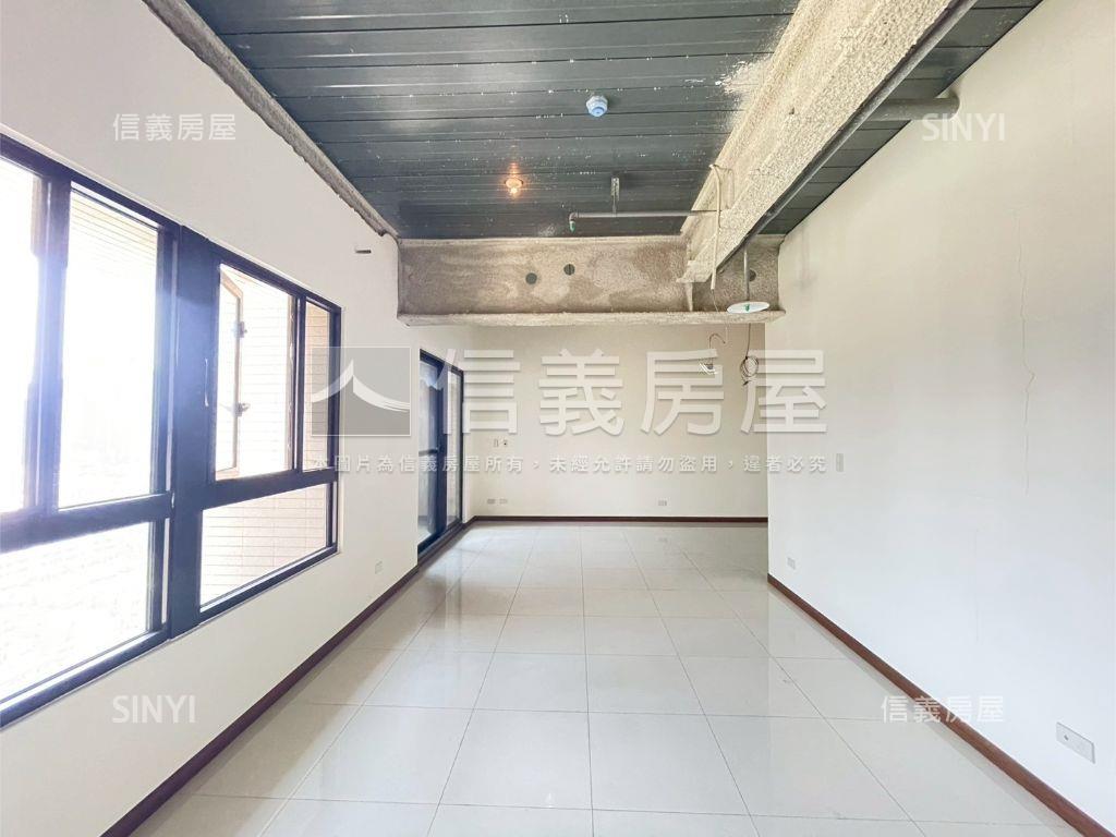 赫里翁傳奇朝南半毛胚平車房屋室內格局與周邊環境