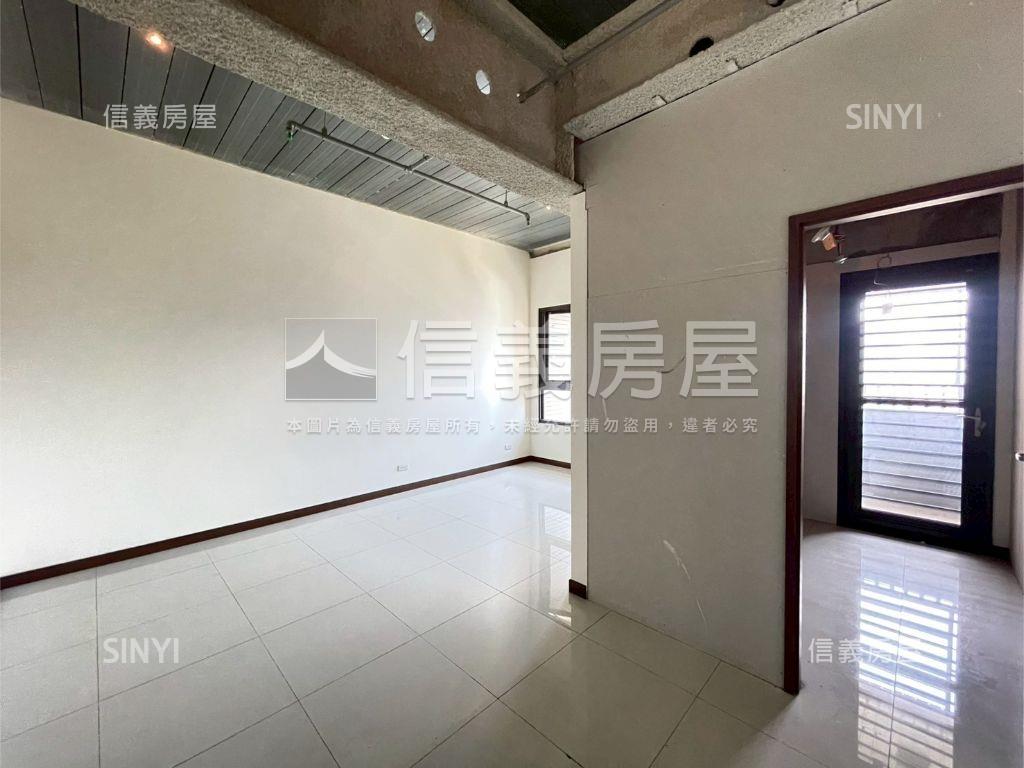 赫里翁傳奇朝南半毛胚平車房屋室內格局與周邊環境