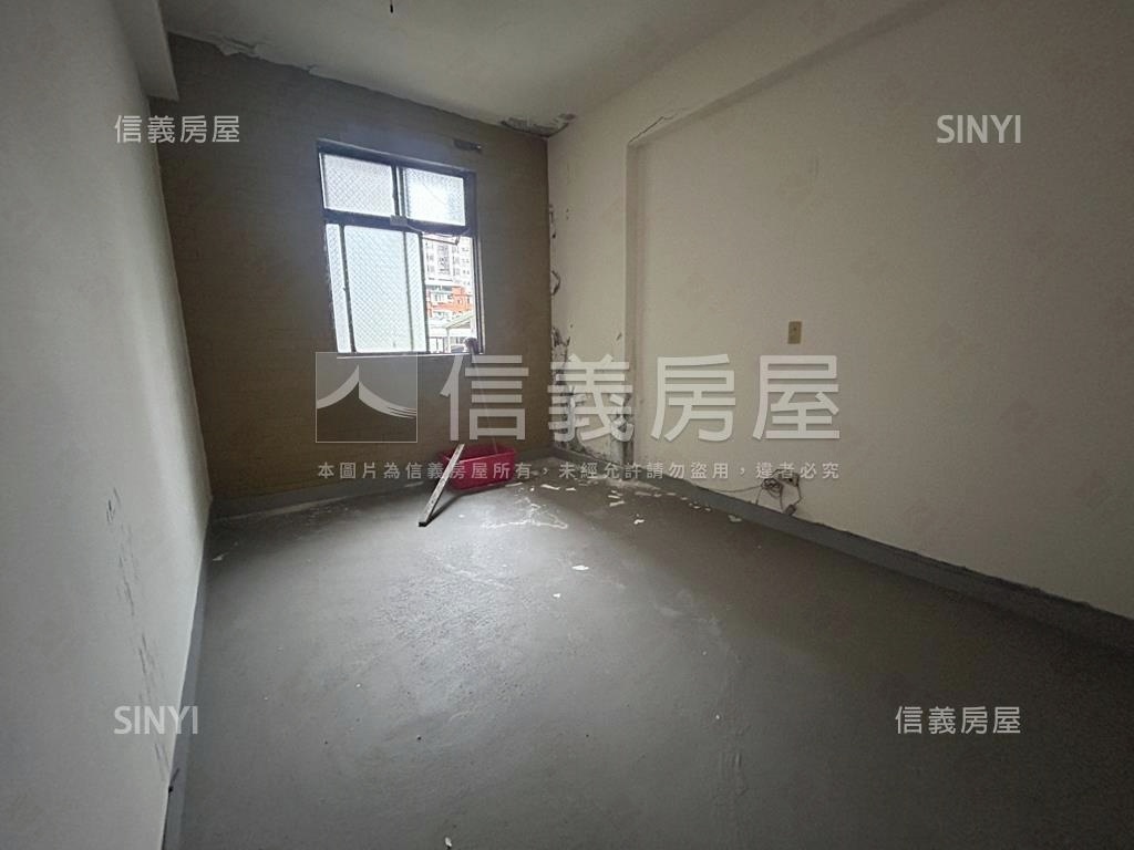 新民低總價公寓房屋室內格局與周邊環境