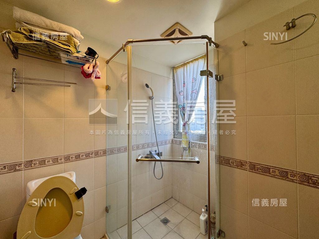 國泰來茵廁所開窗三房平車房屋室內格局與周邊環境