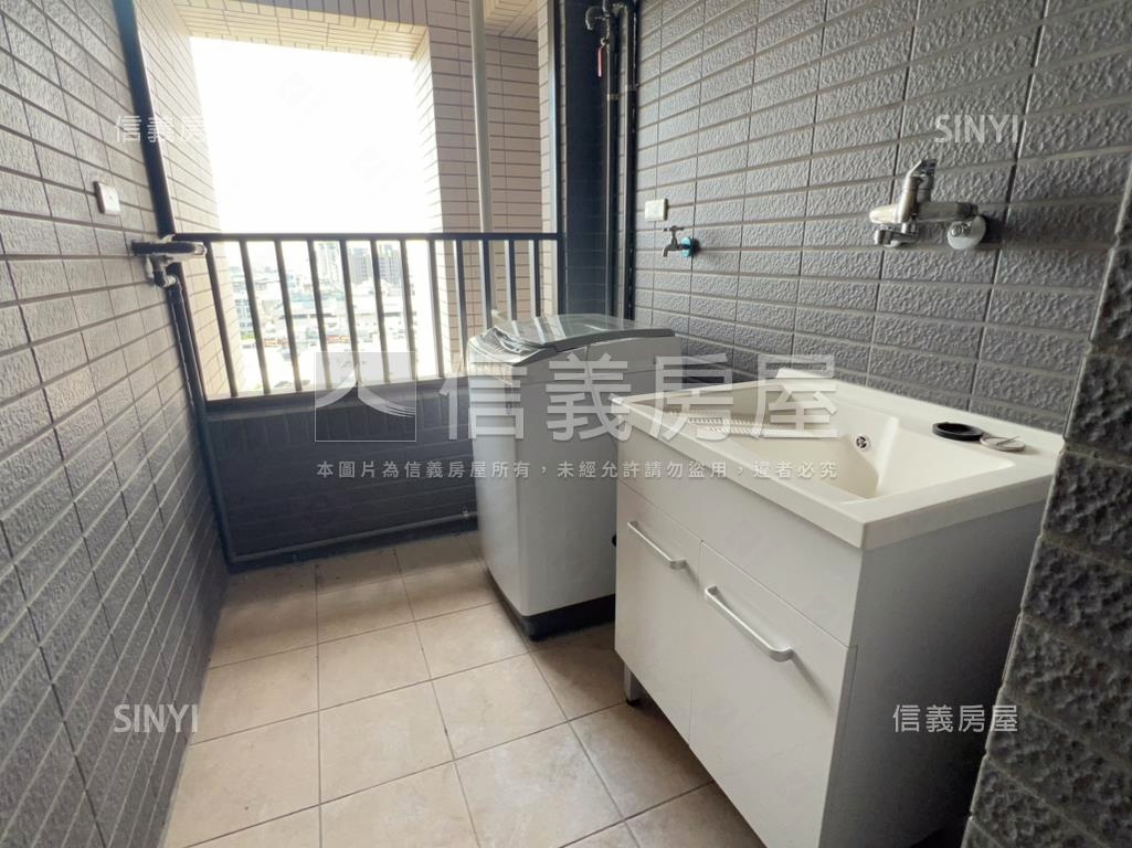 高樓層●兩房＋平車～讚！房屋室內格局與周邊環境