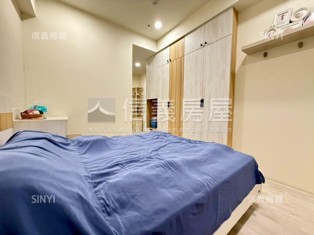 成大城美裝潢露臺兩房車位房屋室內格局與周邊環境