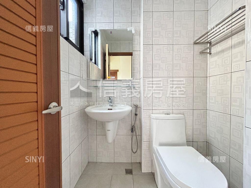 南屯全新未住美透天房屋室內格局與周邊環境