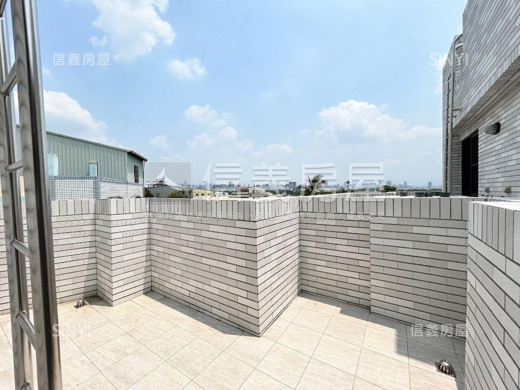南屯全新未住美透天房屋室內格局與周邊環境