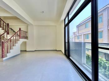 南屯全新未住美透天