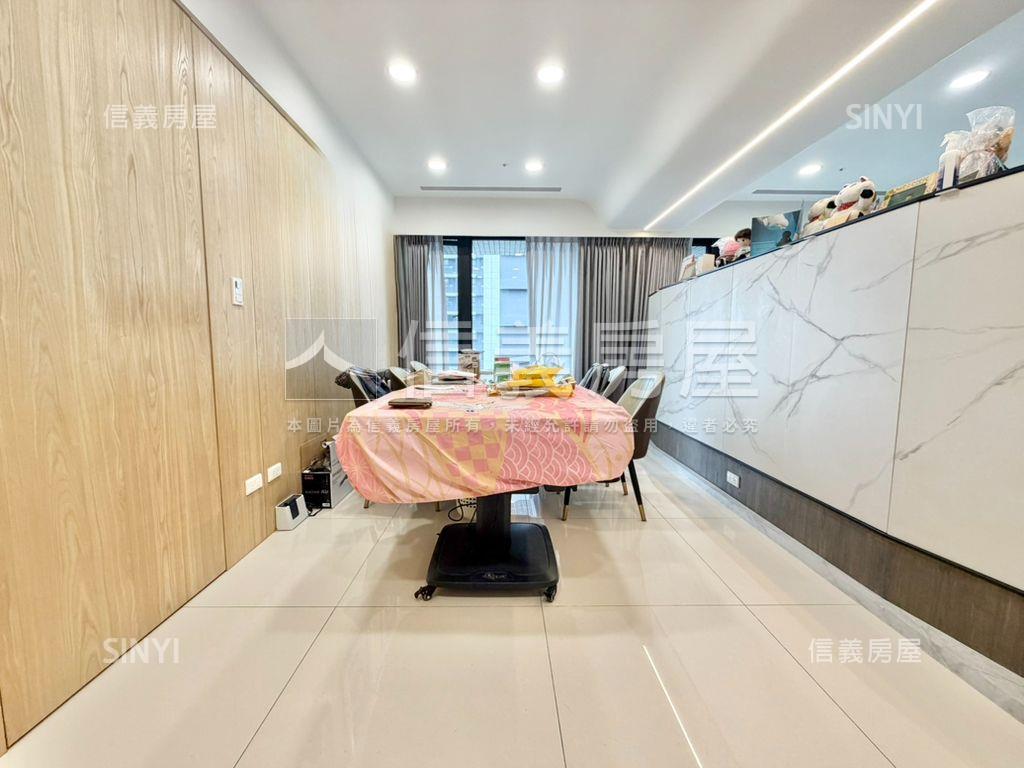 江翠Ｅ區稀有社區釋出房屋室內格局與周邊環境