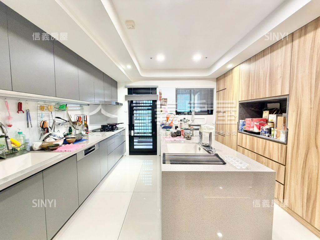 江翠Ｅ區稀有社區釋出房屋室內格局與周邊環境