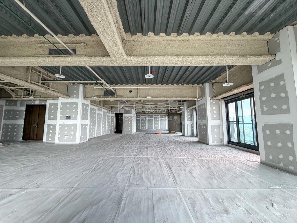 遠雄ＴｈｅＯＮＥ豪邸房屋室內格局與周邊環境