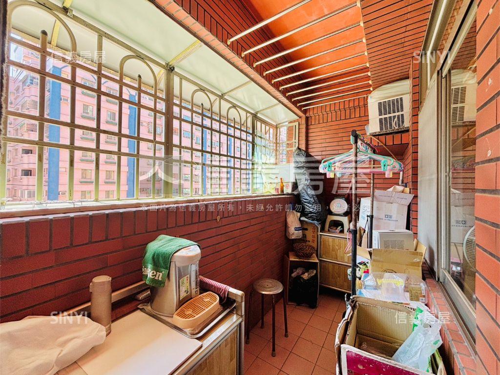 近捷運都會公園大空間三房房屋室內格局與周邊環境