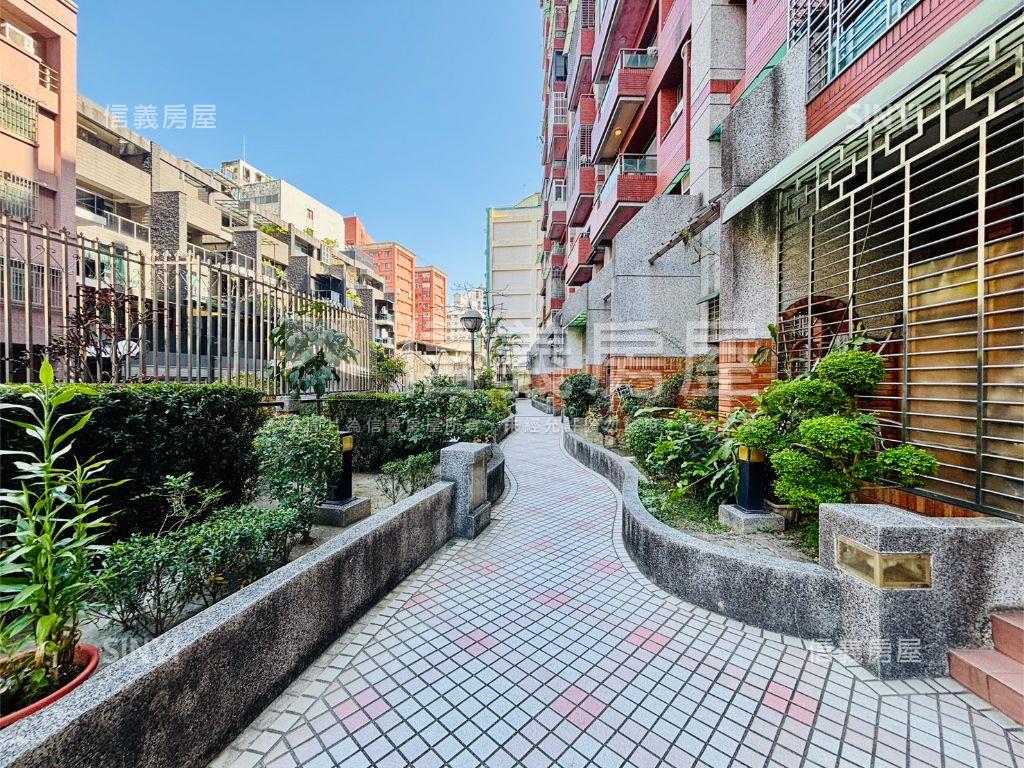 近捷運都會公園大空間三房房屋室內格局與周邊環境