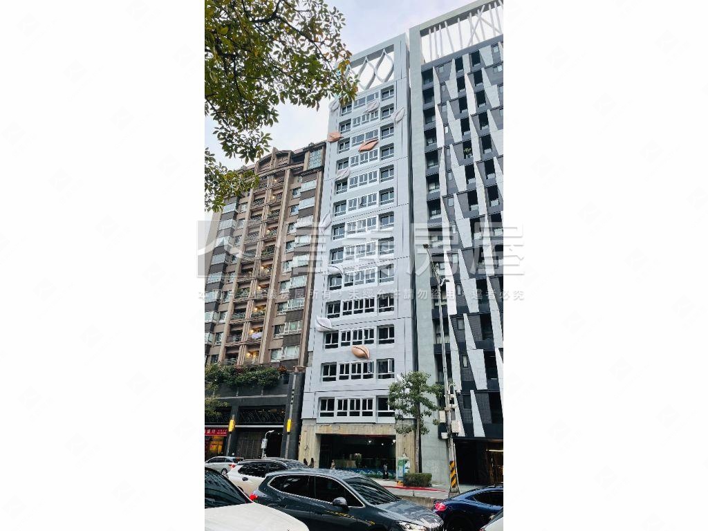 寶舖ＣＡＲＥ即將交屋Ｆ房屋室內格局與周邊環境