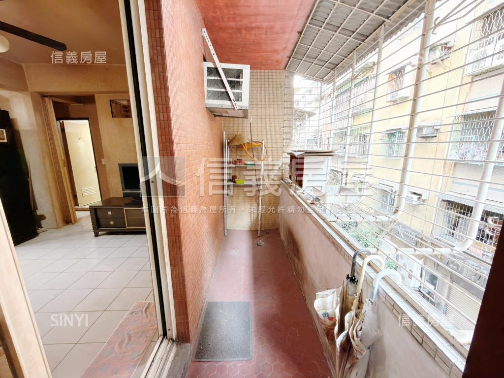 板橋忠孝路公寓三樓房屋室內格局與周邊環境