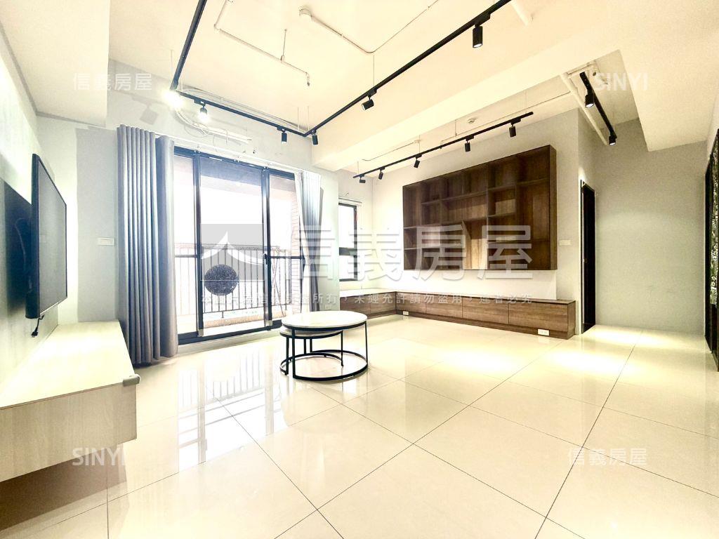 世紀城｜高樓視野大兩房房屋室內格局與周邊環境