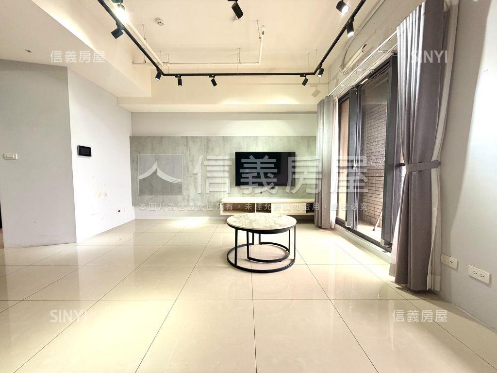 世紀城｜高樓視野大兩房房屋室內格局與周邊環境