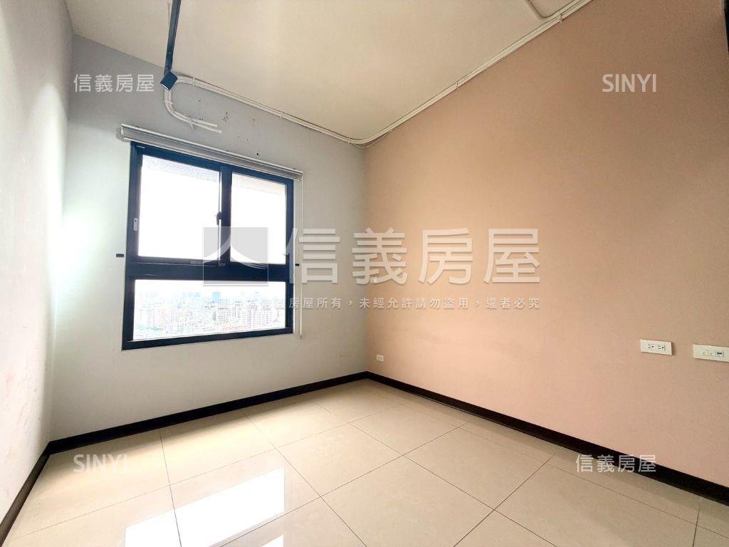 世紀城｜高樓視野大兩房房屋室內格局與周邊環境