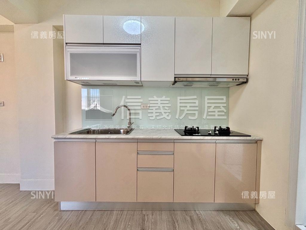 四面採光獨戶重新整理三房房屋室內格局與周邊環境