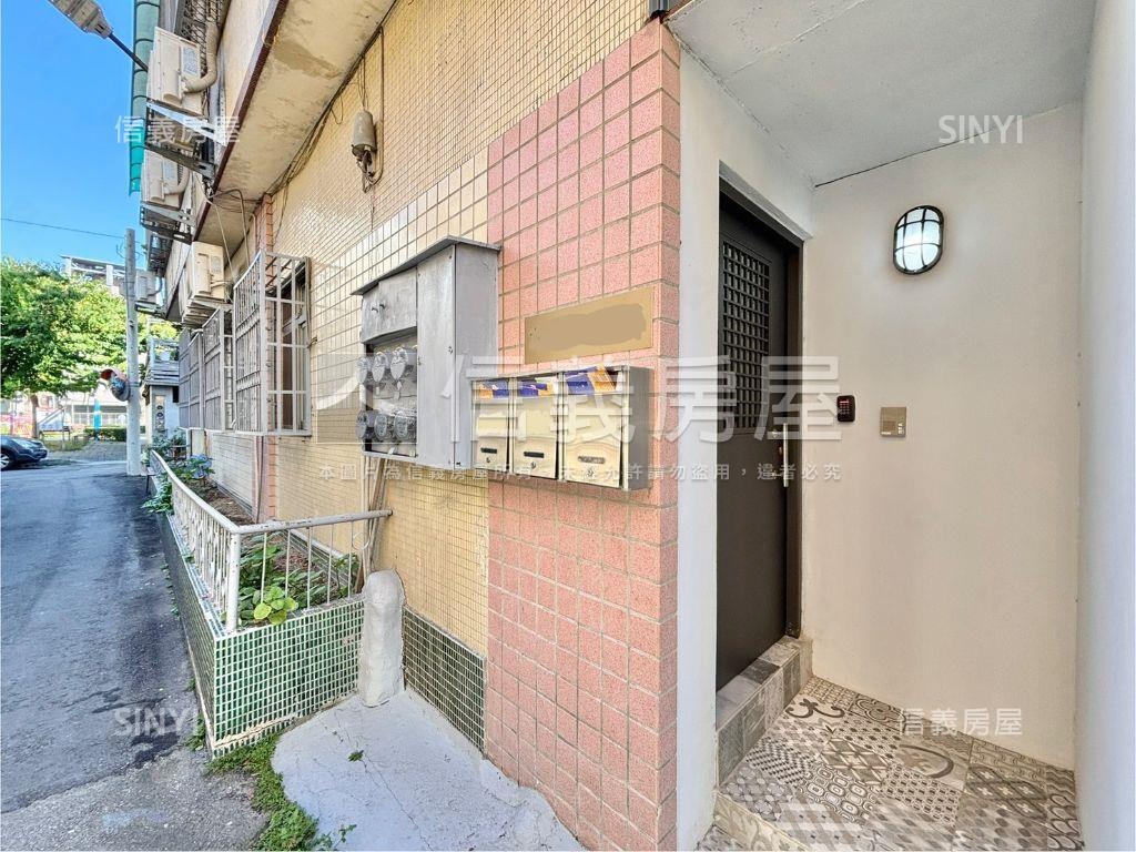 四面採光獨戶重新整理三房房屋室內格局與周邊環境