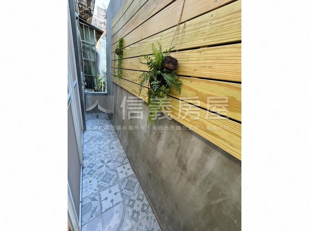 成家裝潢方正美寓房屋室內格局與周邊環境