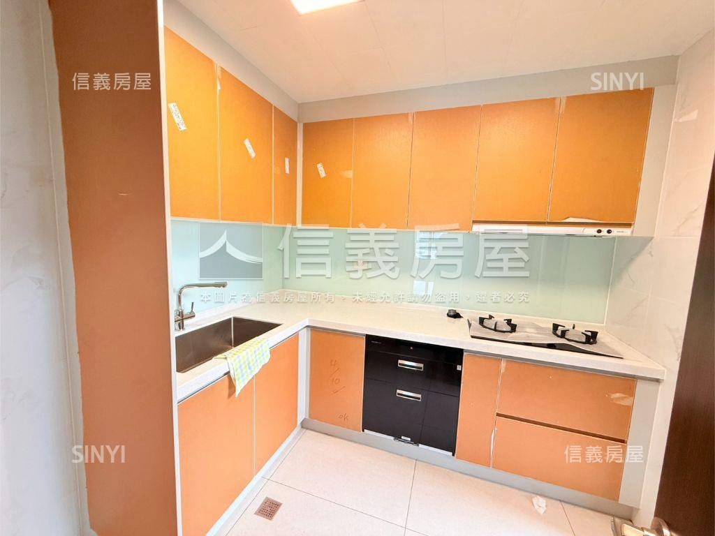 先約看出價談河景宅房屋室內格局與周邊環境