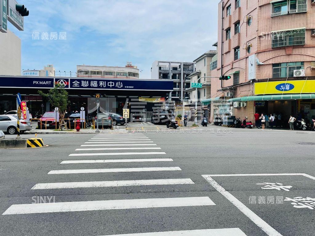 高鐵·重愛商圈採光美套房房屋室內格局與周邊環境