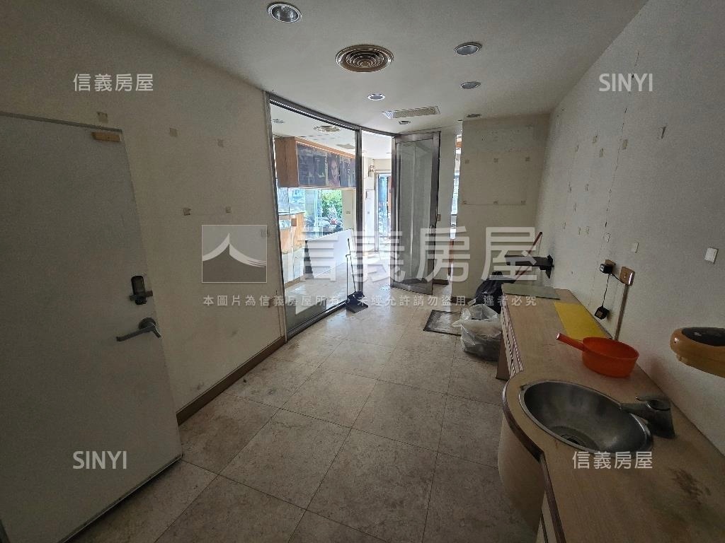 近西市場正興街店住房屋室內格局與周邊環境