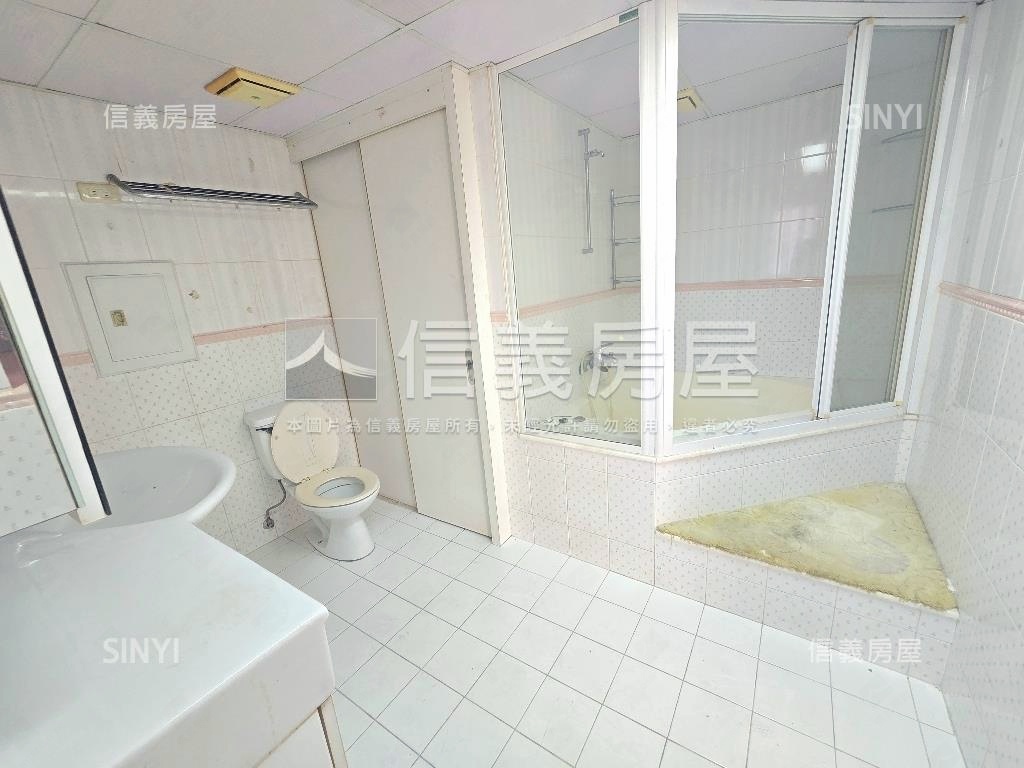 近西市場正興街店住房屋室內格局與周邊環境