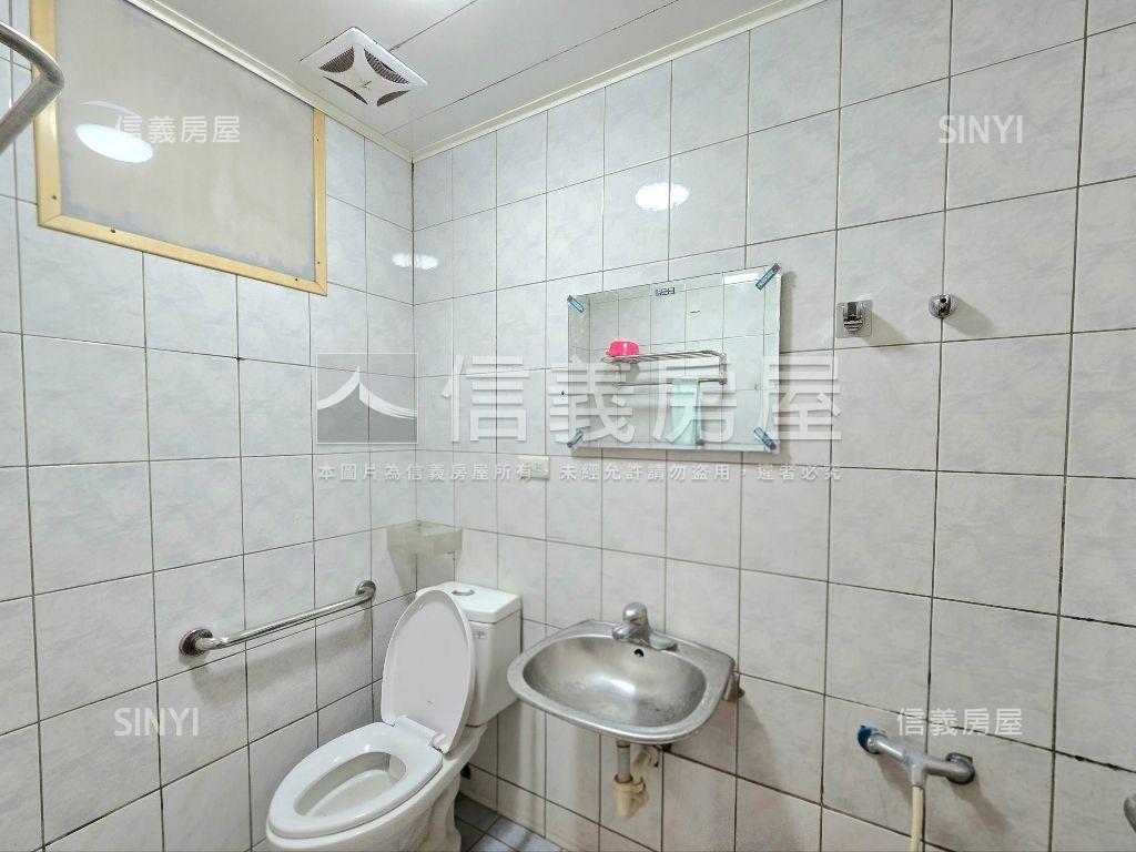 東區｜安居樂業｜３房車位房屋室內格局與周邊環境