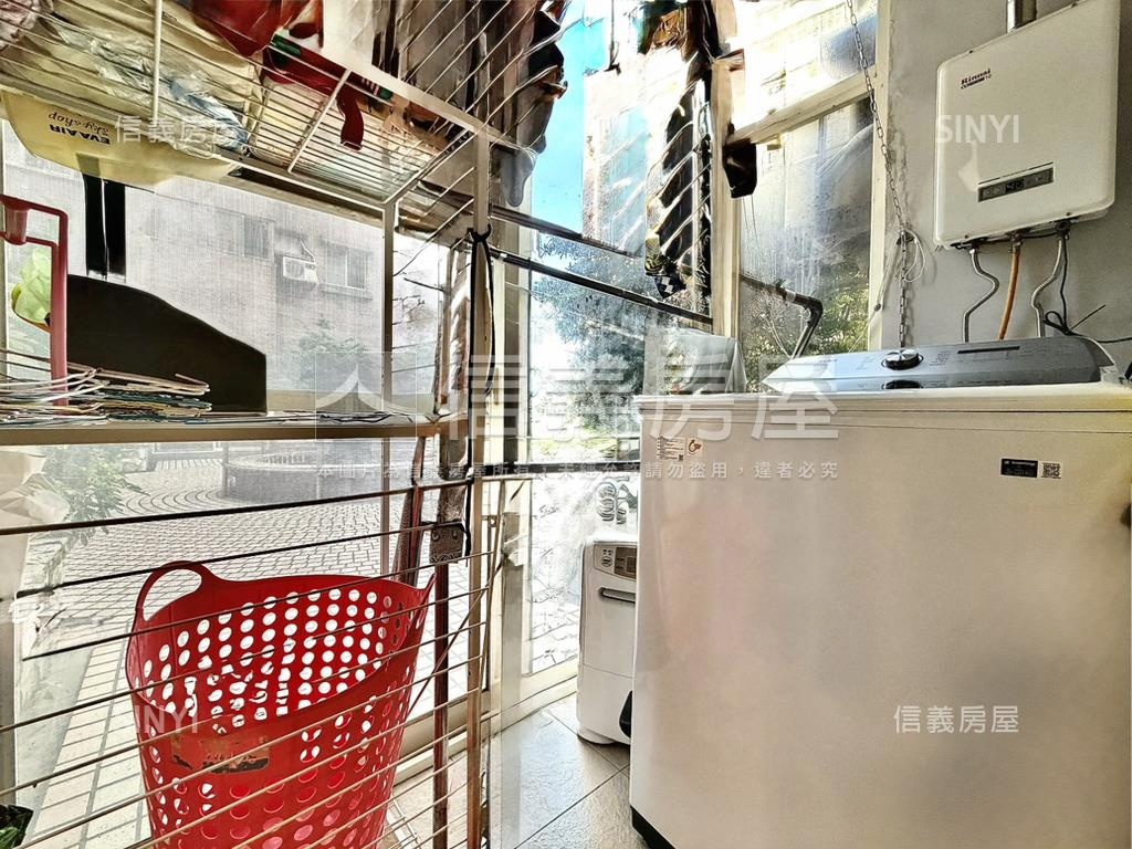 新春裝潢三房質感飛揚房屋室內格局與周邊環境